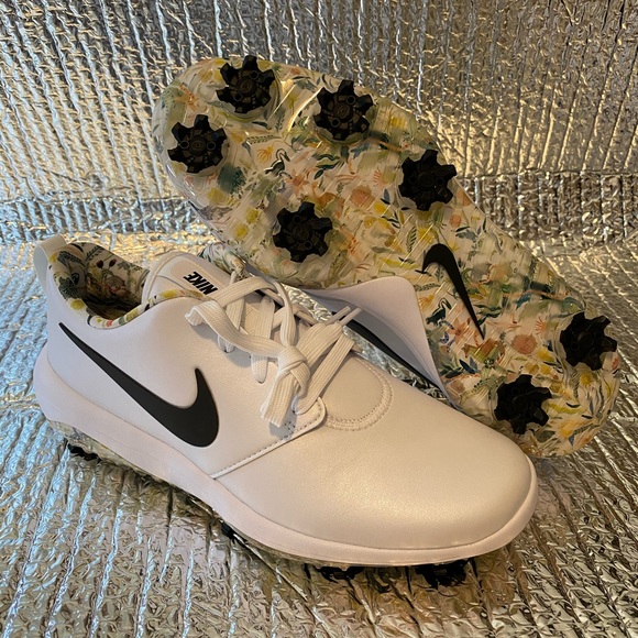 nike floral golf shoes